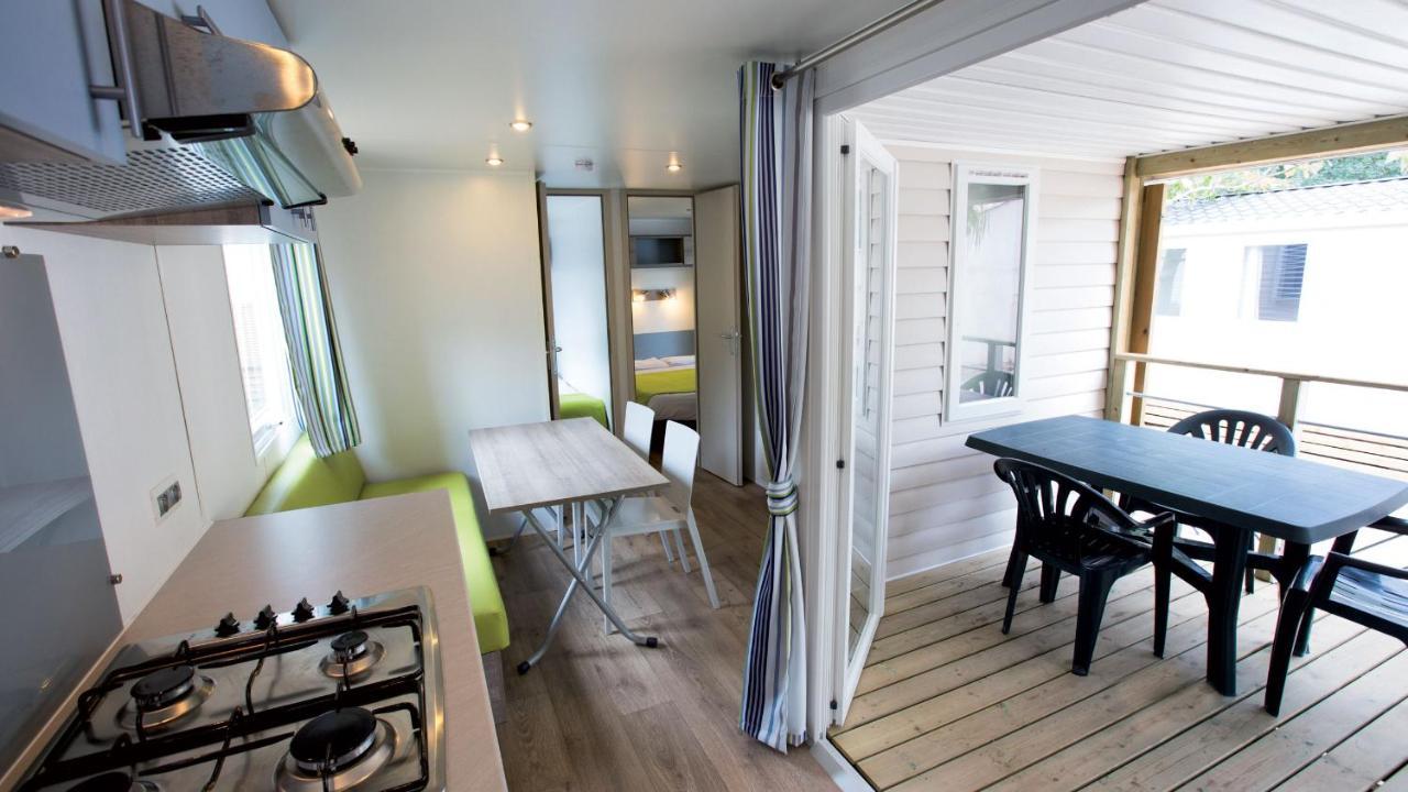Club Vacances Bleues Domaine De Chateau Laval Gréoux-les-Bains المظهر الخارجي الصورة